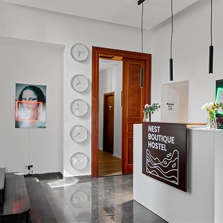 Nest Boutique Hostel Букурещ Екстериор снимка