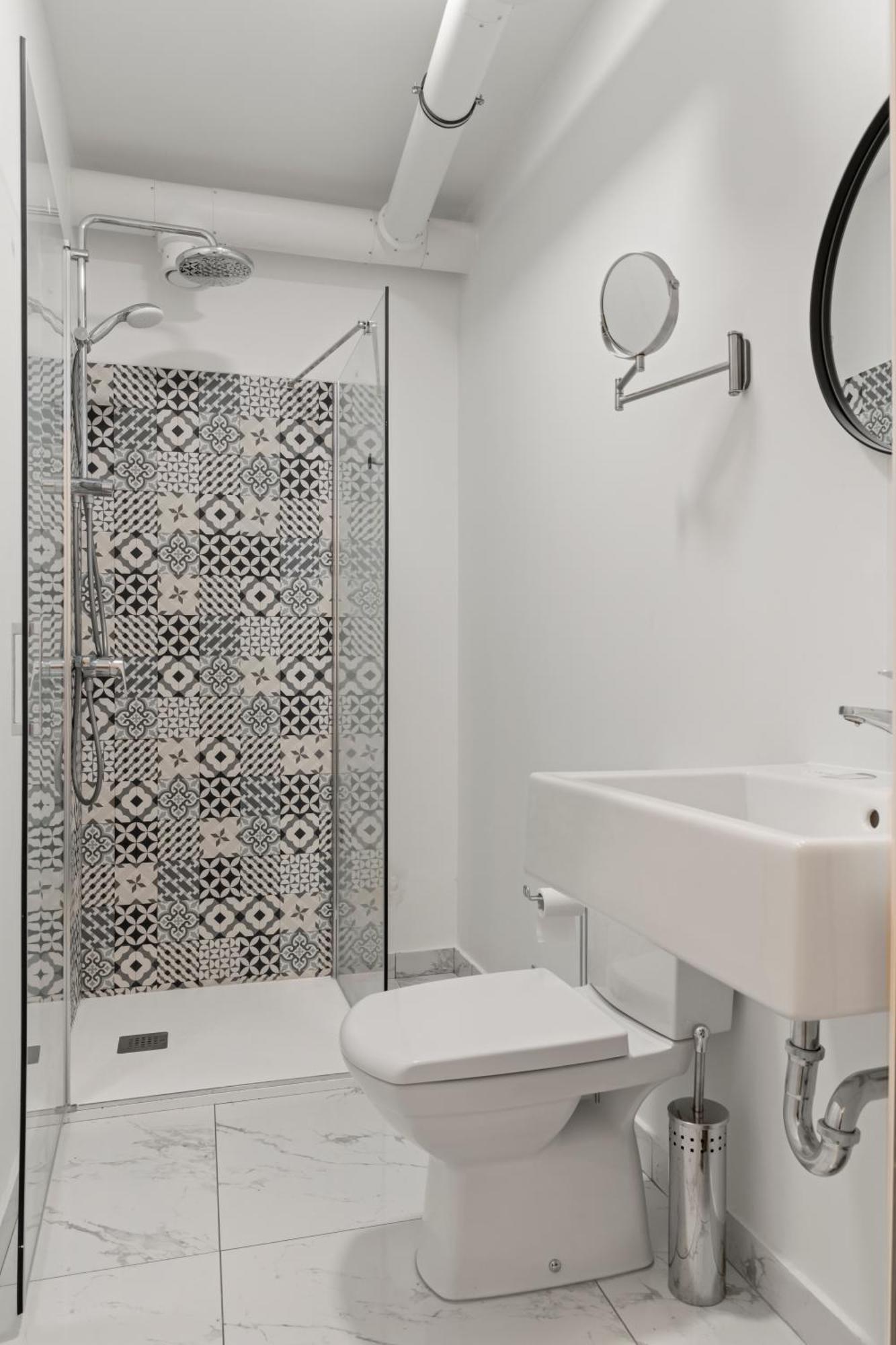 Nest Boutique Hostel Букурещ Екстериор снимка